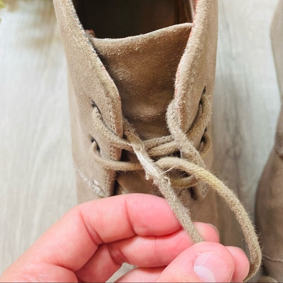 Toms Suede Desert Wedge Lace Up Booties Tan Sz 8 - Picture 9 of 11
